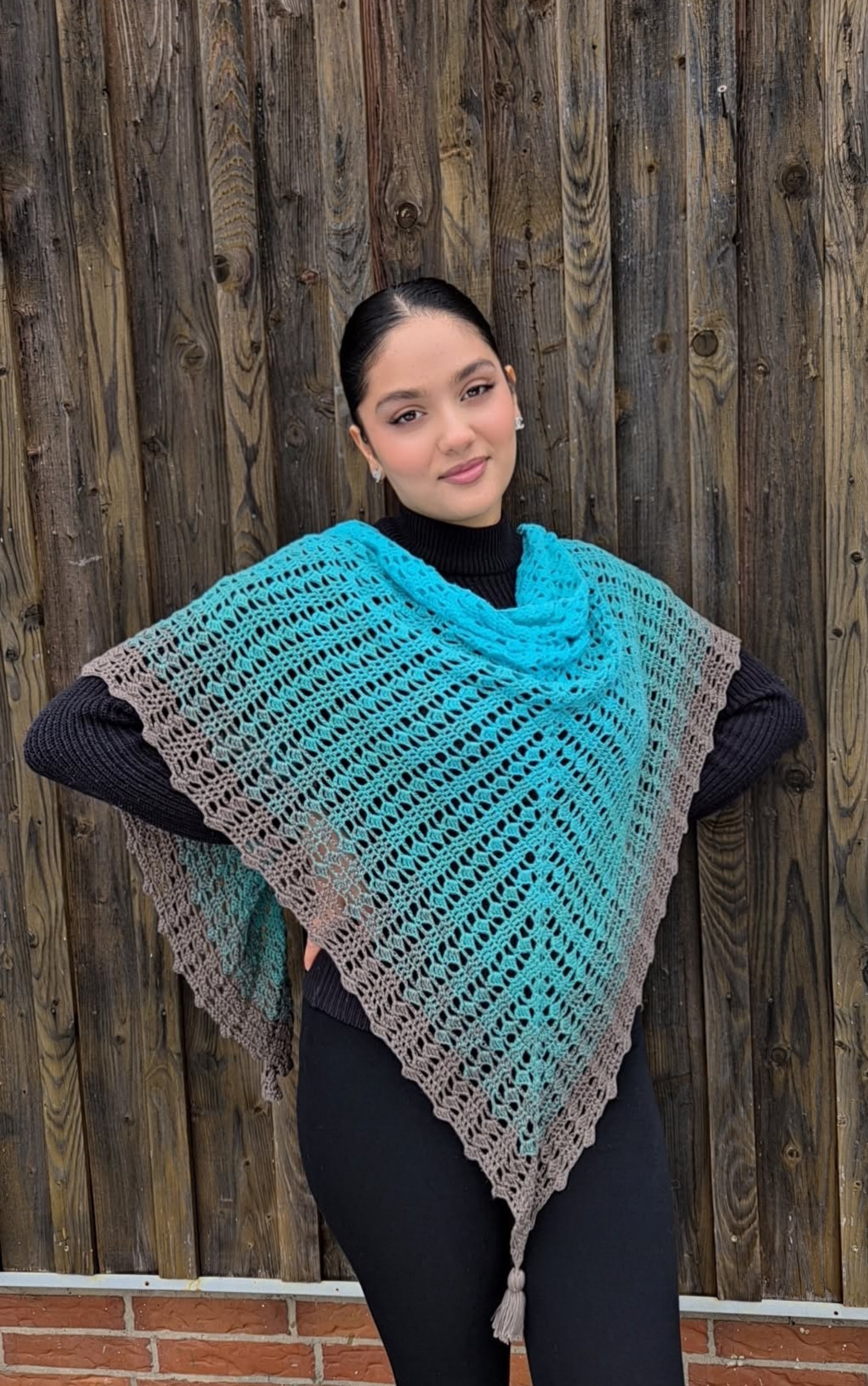 Häkelanleitung „Lena“ – elegantes Dreieckstuch als PDF