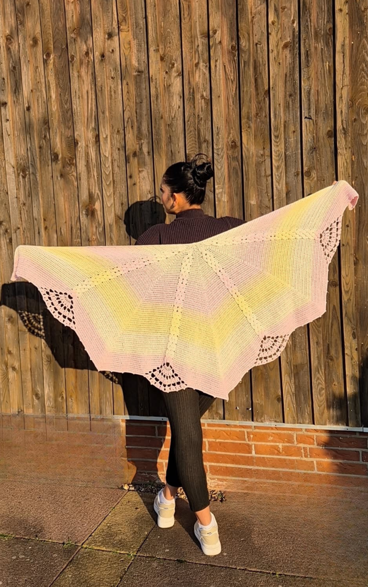 Häkelanleitung „Butterfly“ – elegantes Tuch als PDF